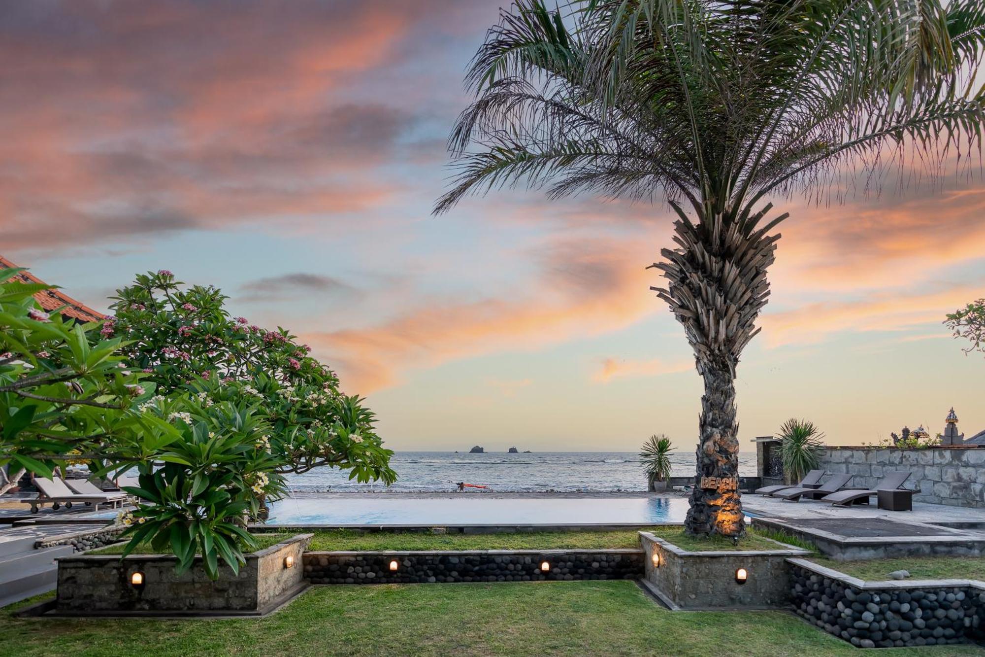 Ganesh Beach Hotel 캔디다사 외부 사진