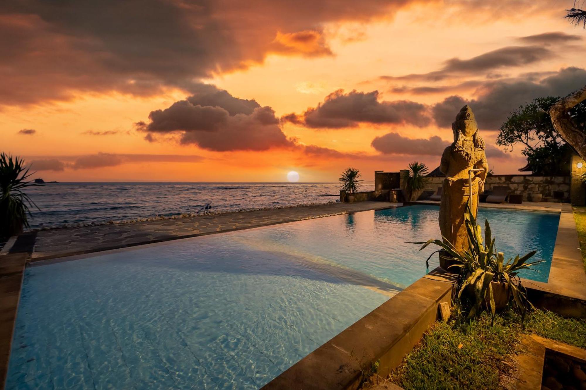 Ganesh Beach Hotel 캔디다사 외부 사진